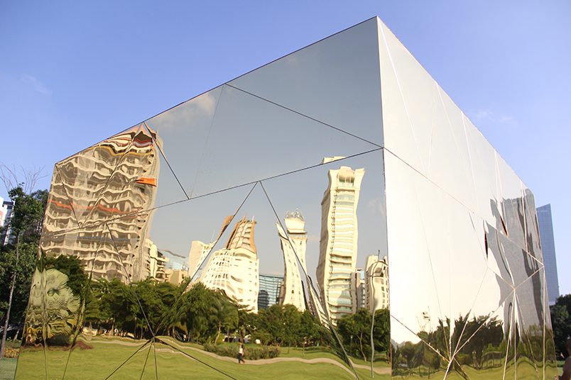 Expansão do programa de reciclagem do grupo Carrefour contou com obra interativa e lúdica.
