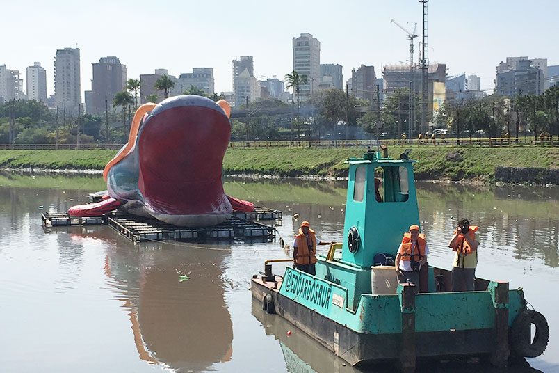 A campanha Leroy Merlin contou com instalações produzidas pela ATTACK e curadoria do Eduardo Srur.